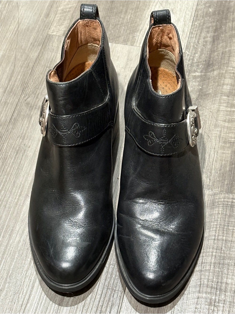Ariat Black Leather Chukka Boots with Silver Buckle